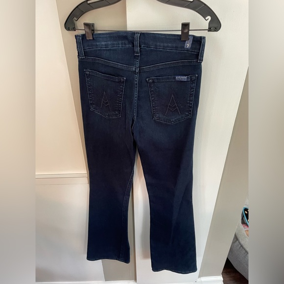 WOMENS SEVEN FOR ALL MANKIND DARK WASH STRETCH JEANS W/ “A” POCKETS SIZE 27 - Picture 9 of 9